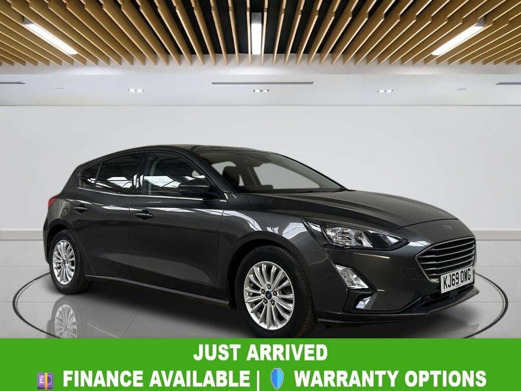 Ford Focus 1L Titanium KJ69OWG Grey