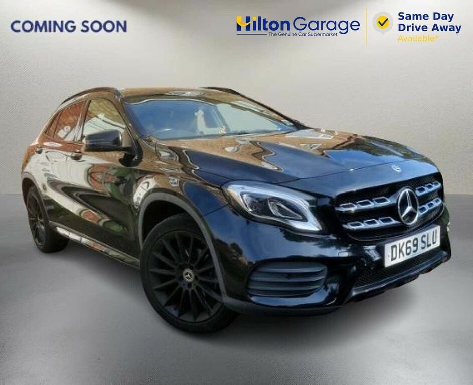 Mercedes-Benz GLA Class 1.6 Gla 180 Amg Line Edition Black
