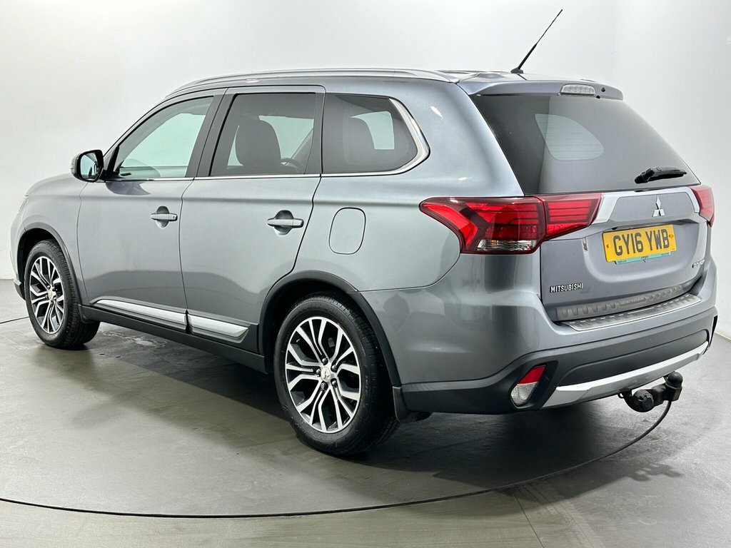 Mitsubishi Outlander 2.2L Gx4 Grey #5