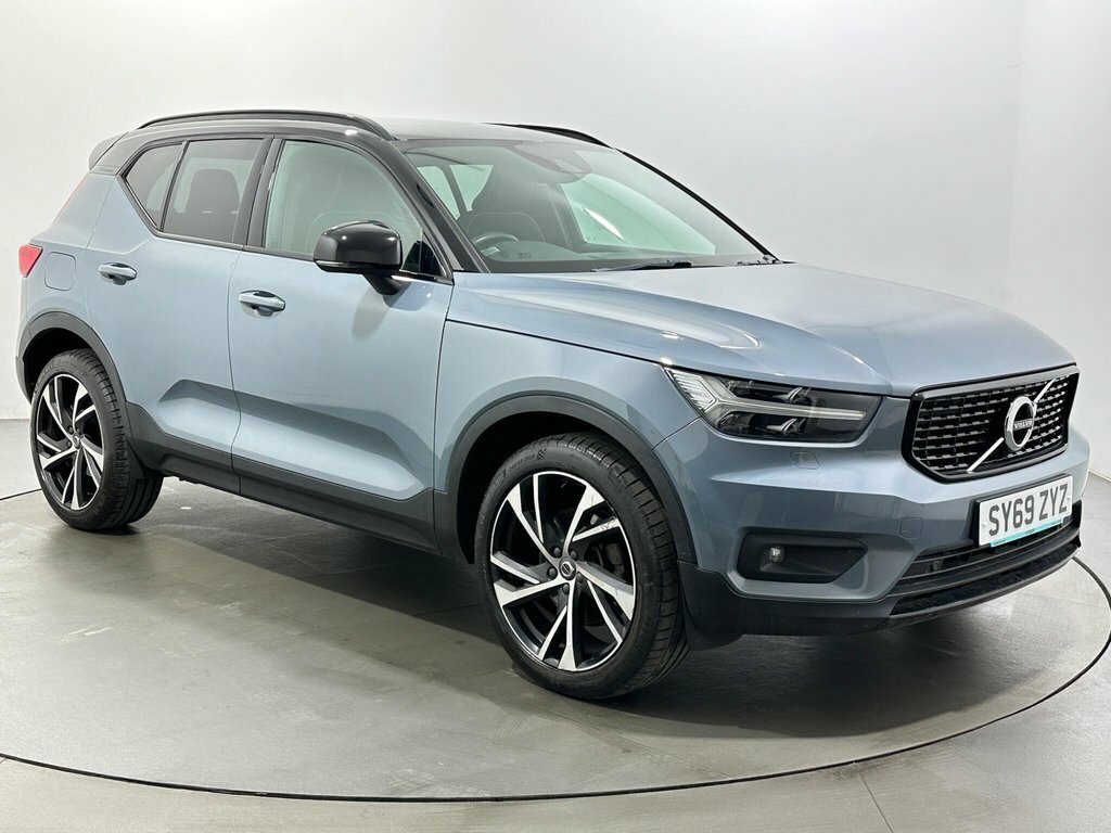 Volvo XC40 2L R-design Pro SY69ZYZ Grey