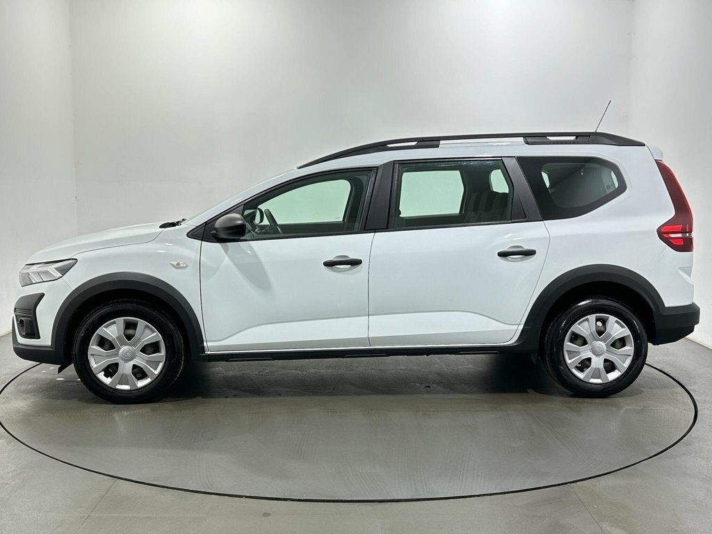 Dacia Jogger 1L Essential White #4