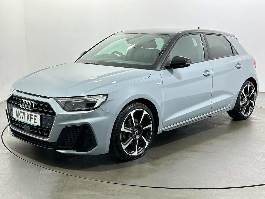 Audi A1 1.5L Black Edition Grey #3