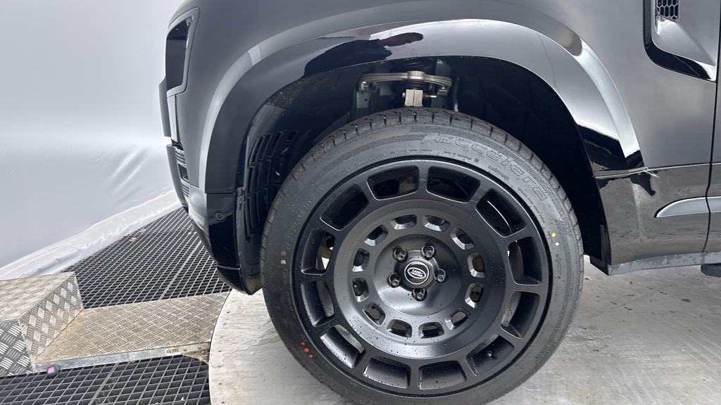 Land Rover Defender 90 3.0 D300 Hard Top X-dynamic Hse 3 Seat Grey #22