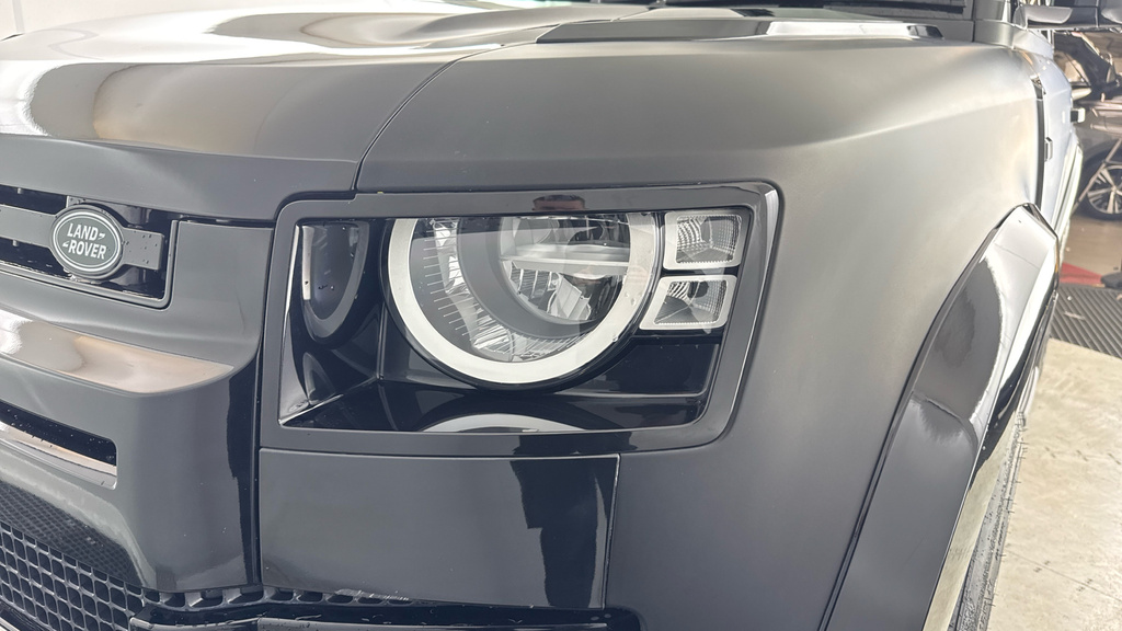 Land Rover Defender 90 3.0 D300 Hard Top X-dynamic Hse 3 Seat Grey #25