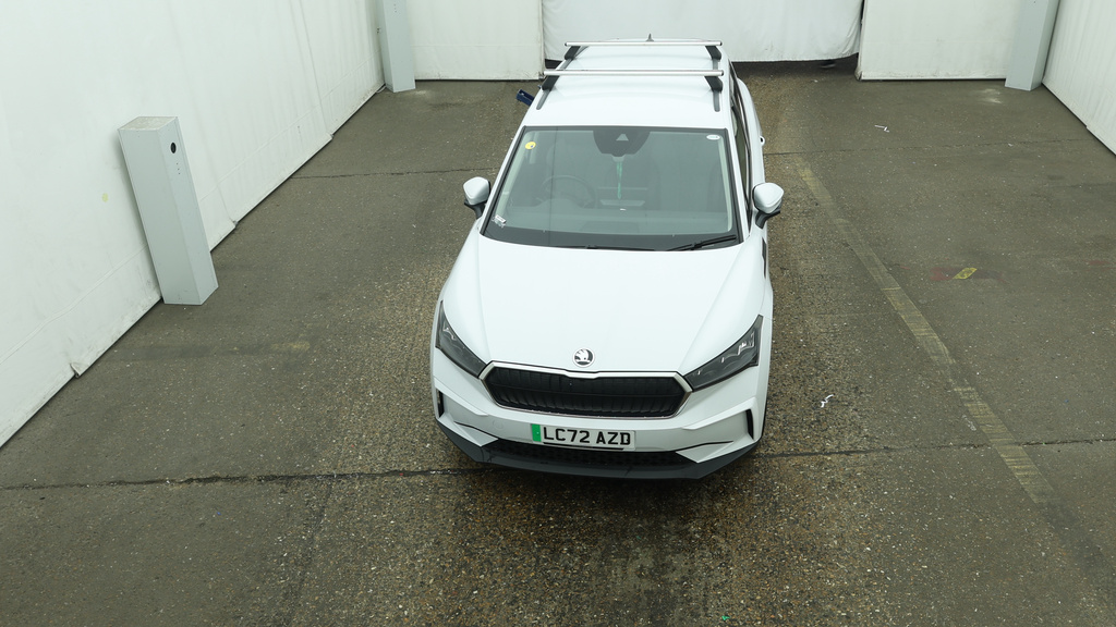 Skoda ENYAQ Iv 62Kwh 60 Suv Dc120kw 179 P White