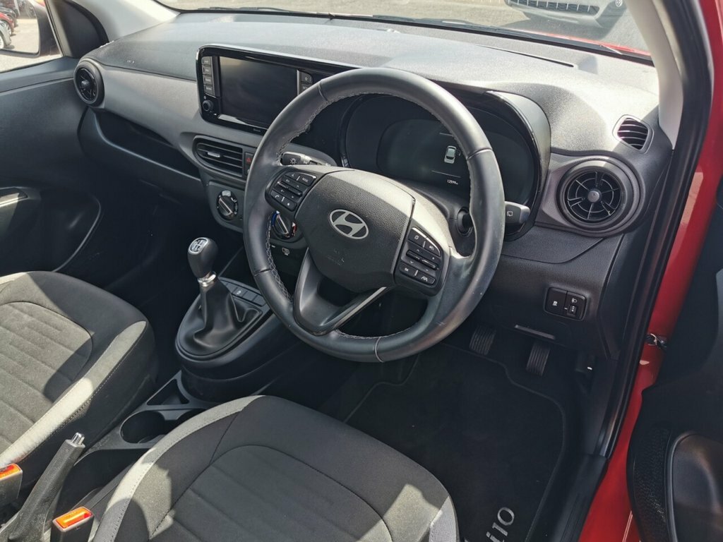 Hyundai I10 1L Advance FMZ4168 Red #6