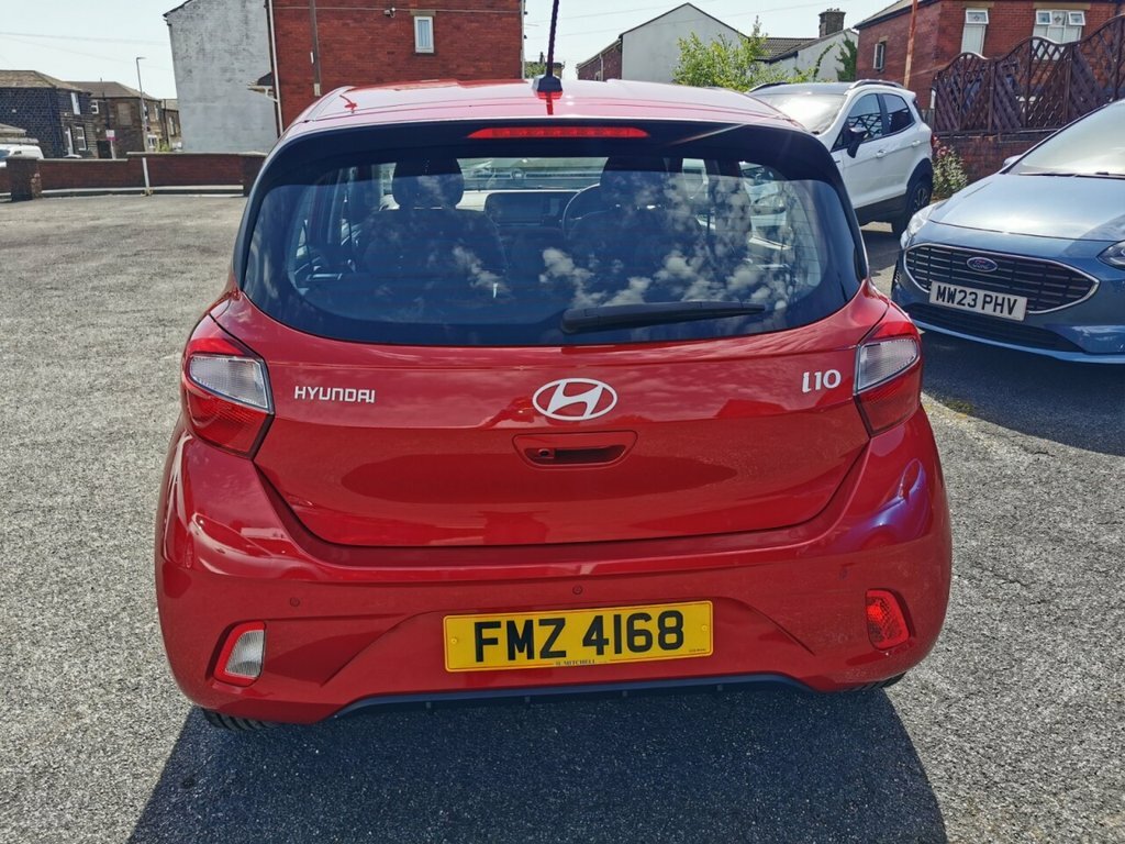 Hyundai I10 1L Advance FMZ4168 Red #4