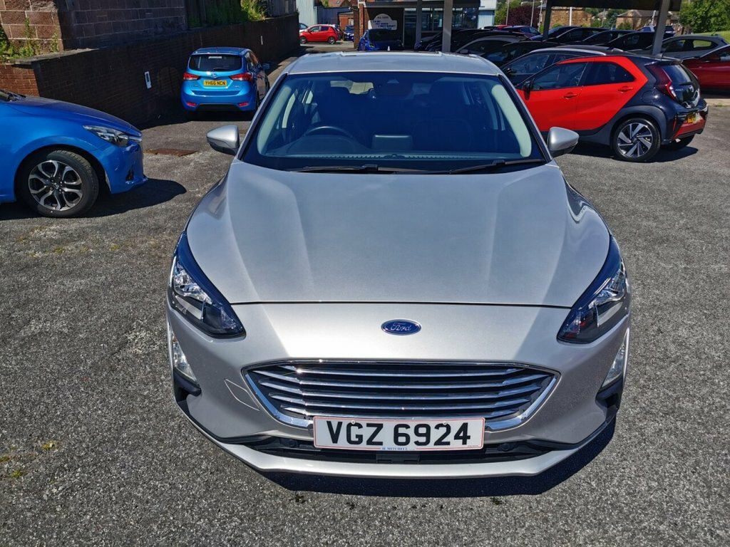 Ford Focus 1L Titanium Edition VGZ6924 Silver #2
