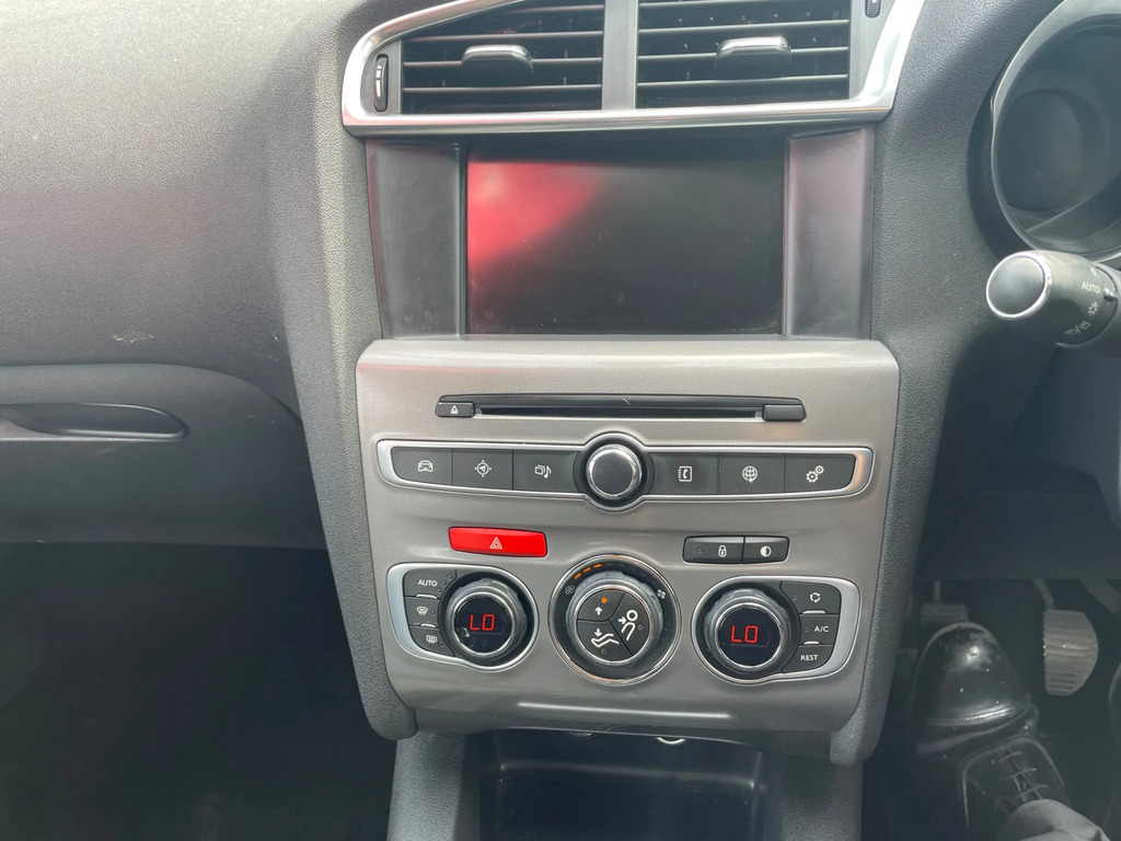 Citroen C4 1.6 Bluehdi Flair Hatchback Euro DN16WYC #4