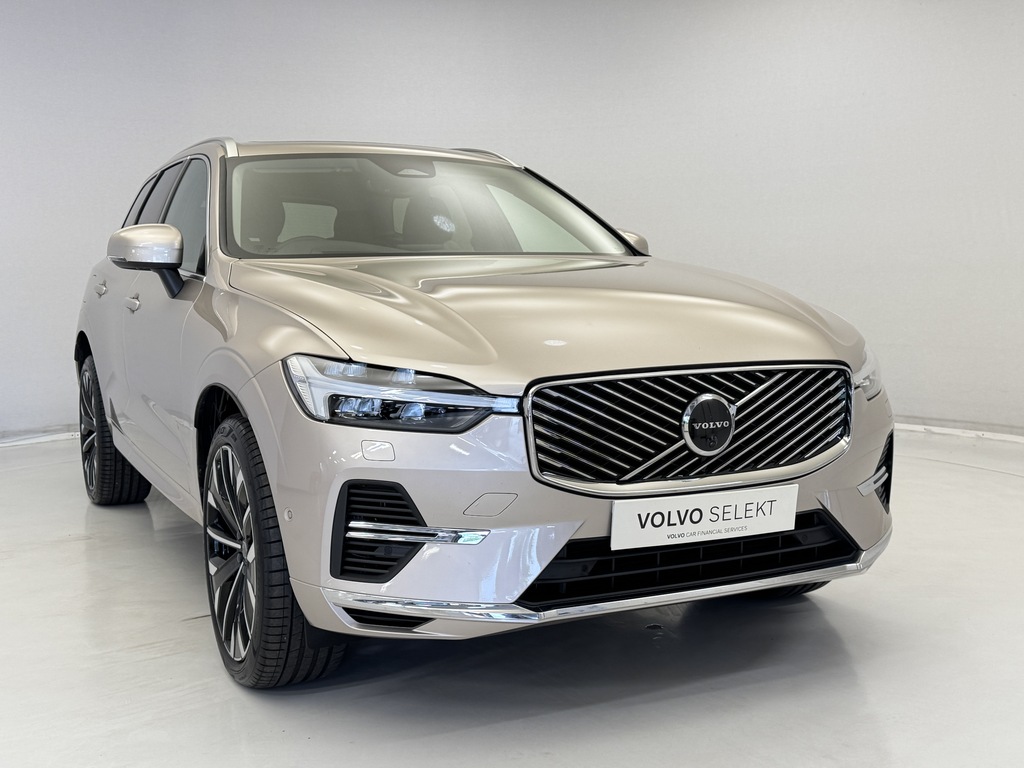 Volvo XC60 2.0 T8 455 Phev Ultra Dark Awd Geartronic Gold