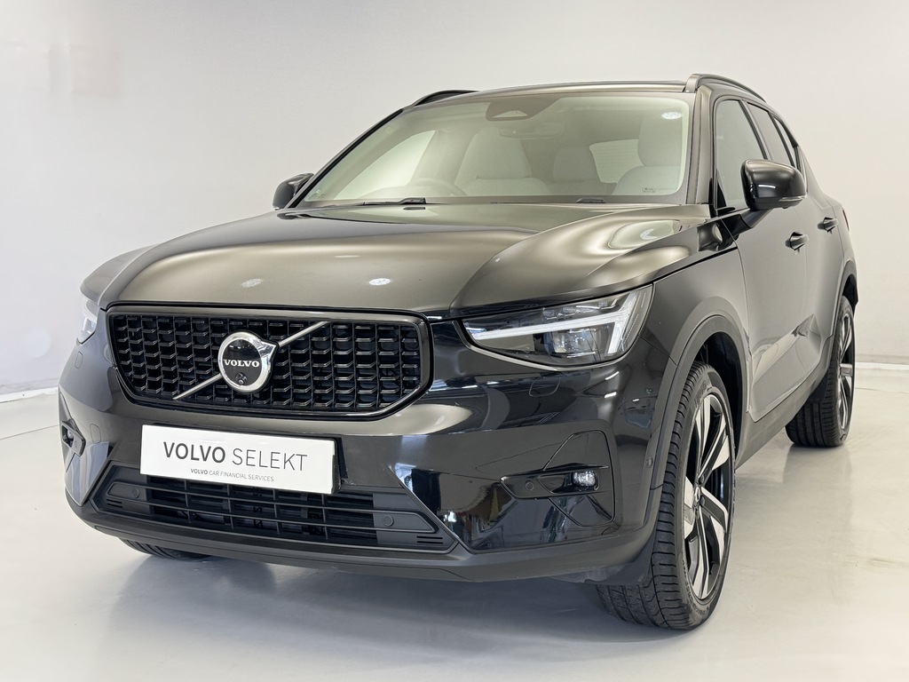 Volvo XC40 2.0 B3p Ultimate Dark DU73WKE Black #3