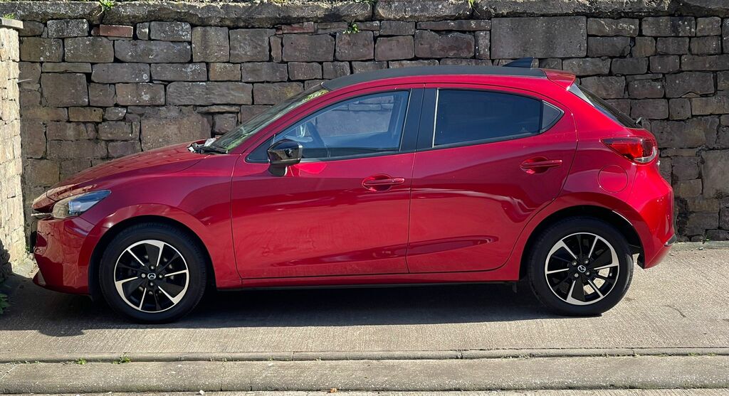 Mazda 2 1.5 E-skyactiv G Mhev Homura Aka Red #4