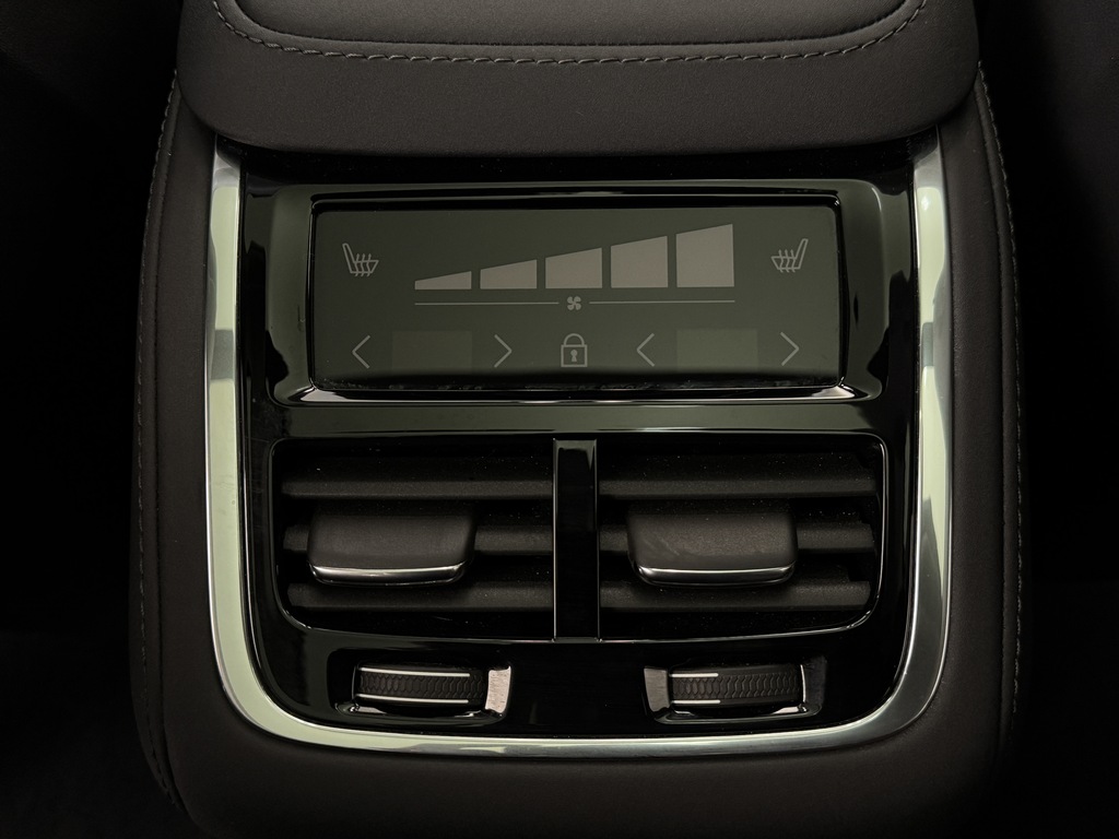 Volvo XC90 2.0 T8 Phev Ultra Bright Awd Geartronic Black #19