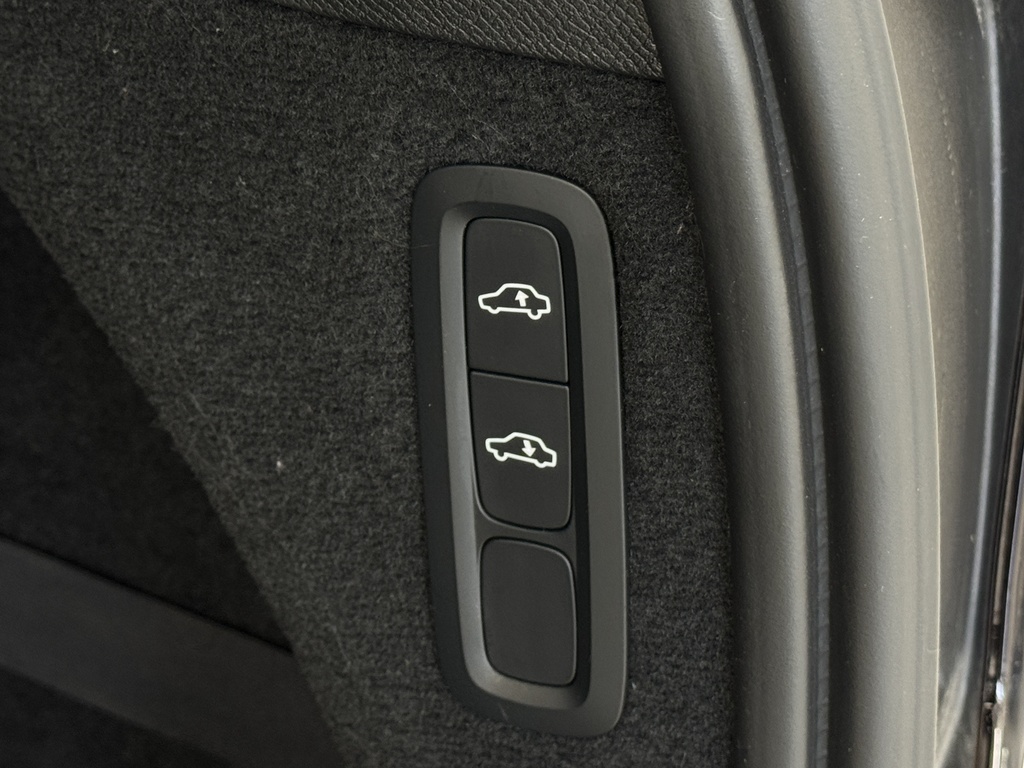 Volvo XC90 2.0 T8 Phev Ultra Bright Awd Geartronic Black #15