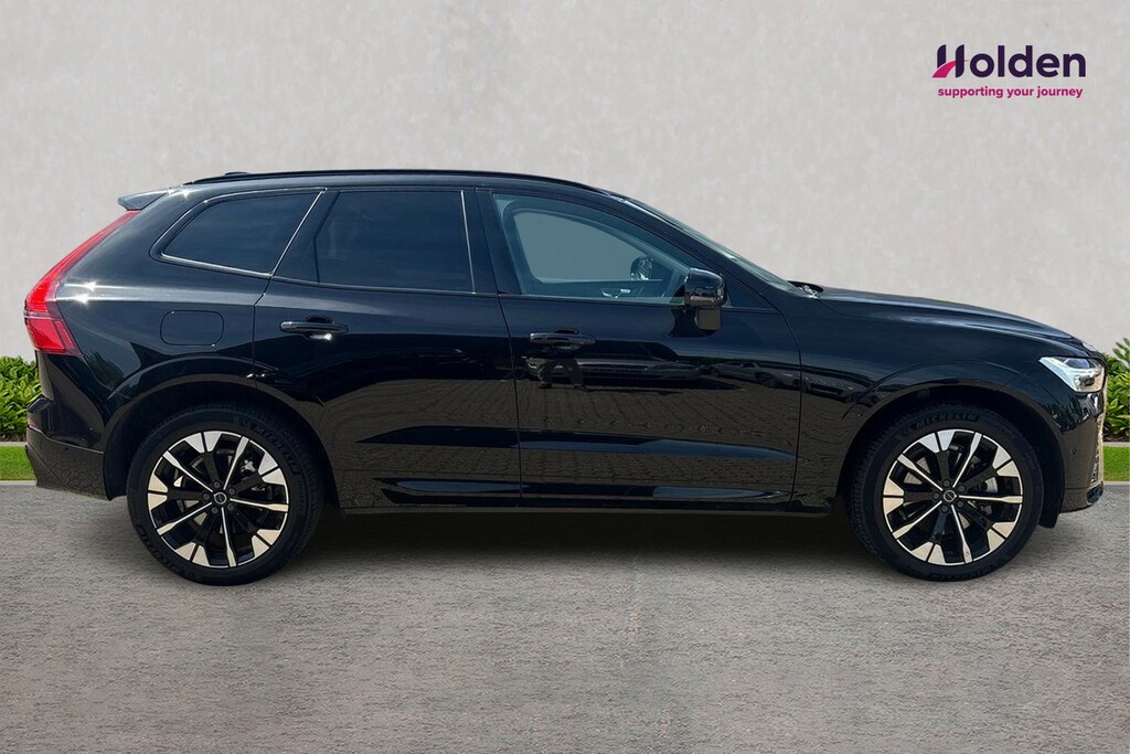 Volvo XC60 Plus Pro AP75CXD Black #4