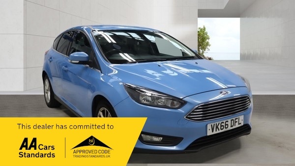 Ford Focus 1.0T Ecoboost Zetec Hatchback VK66DFL Blue