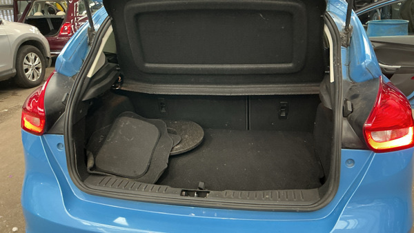 Ford Focus 1.0T Ecoboost Zetec Hatchback VK66DFL Blue #6