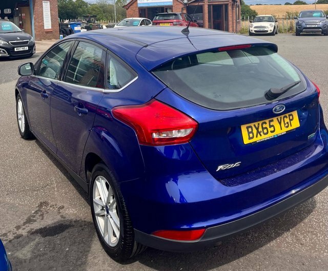 Ford Focus 1.0T Ecoboost Zetec Hatchback BX65YGP Blue #4