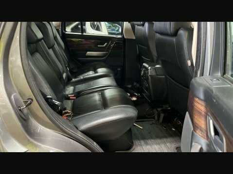 Land Rover Range Rover Sport  Black #23