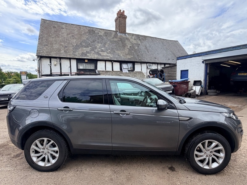 Land Rover Discovery Sport Td4 Se Tech Grey #3