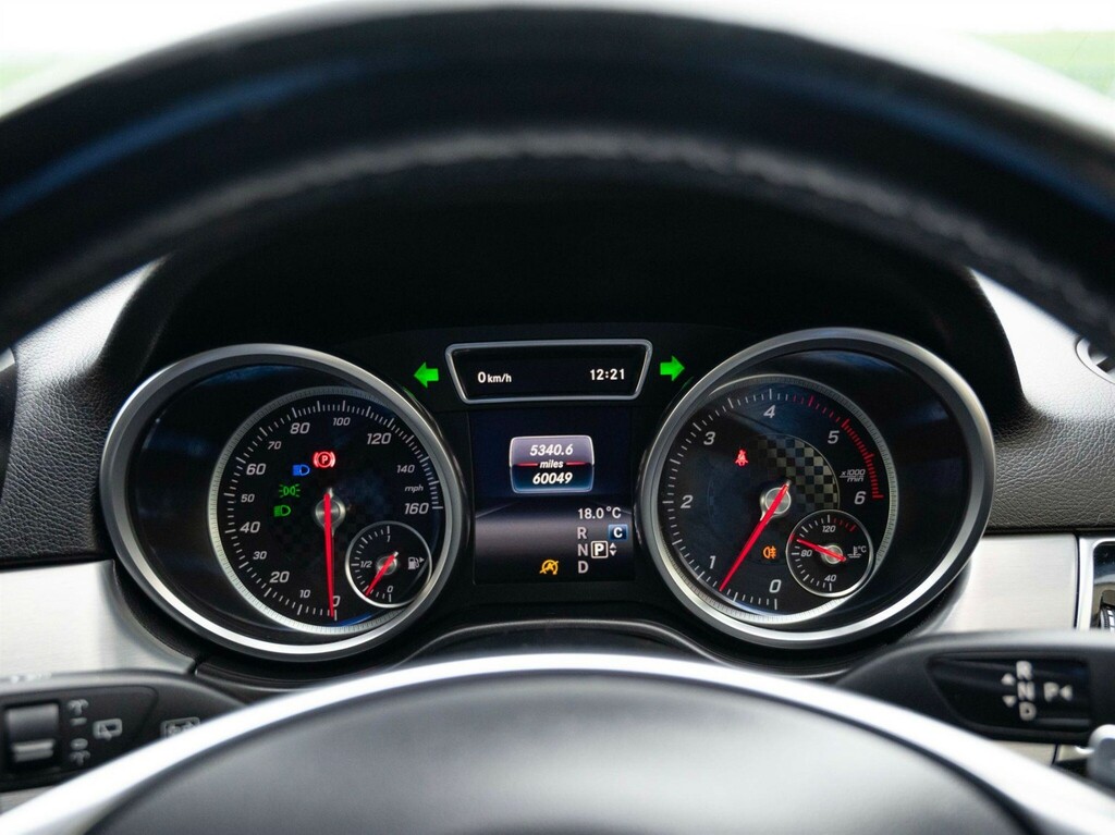 Mercedes-Benz GLE Class Gle 250 D 4Matic Amg Line Premium Silver #18