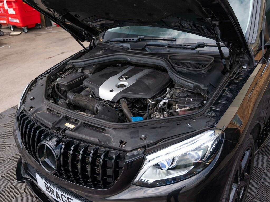 Mercedes-Benz GLE Class Gle 250 D 4Matic Amg Line Premium Silver #23