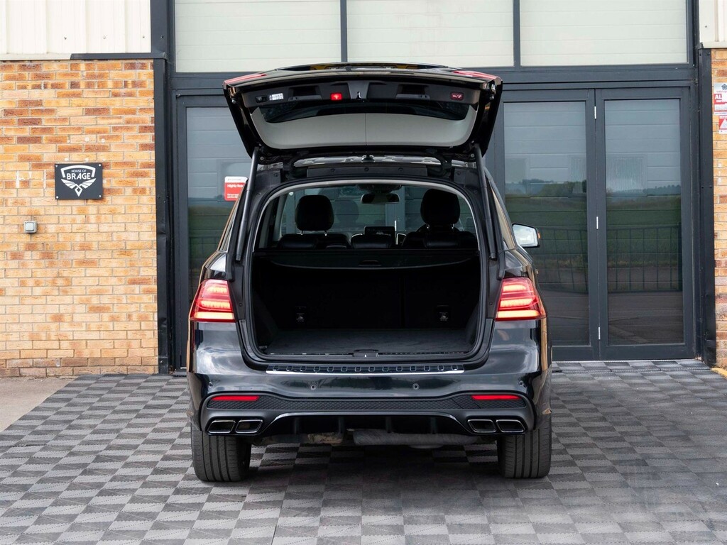 Mercedes-Benz GLE Class Gle 250 D 4Matic Amg Line Premium Silver #65