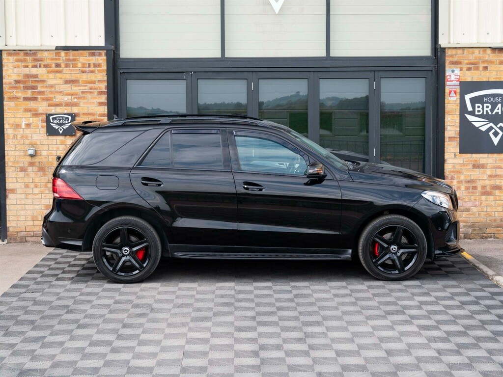 Mercedes-Benz GLE Class Gle 250 D 4Matic Amg Line Premium Silver #41