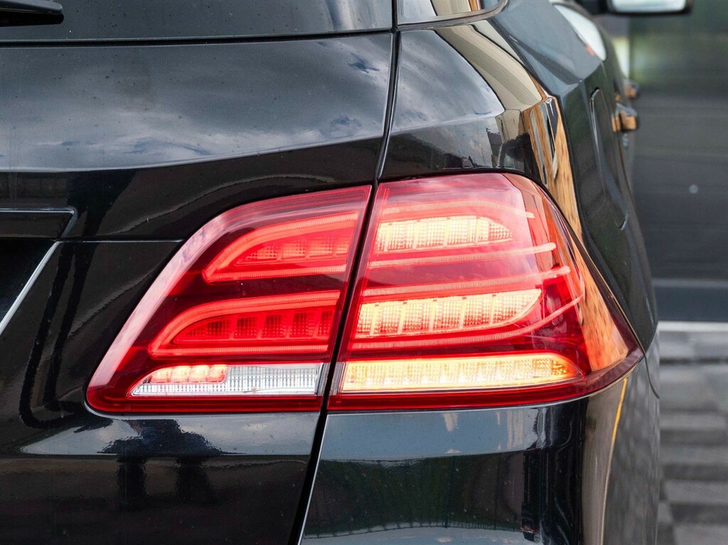 Mercedes-Benz GLE Class Gle 250 D 4Matic Amg Line Premium Silver #60