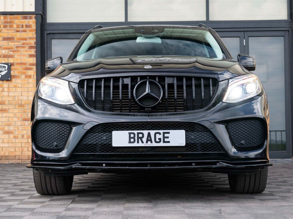 Mercedes-Benz GLE Class Gle 250 D 4Matic Amg Line Premium Silver #55