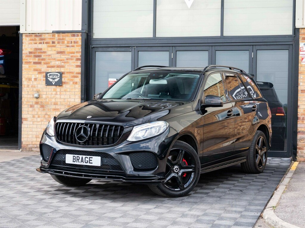 Mercedes-Benz GLE Class Gle 250 D 4Matic Amg Line Premium Silver #25
