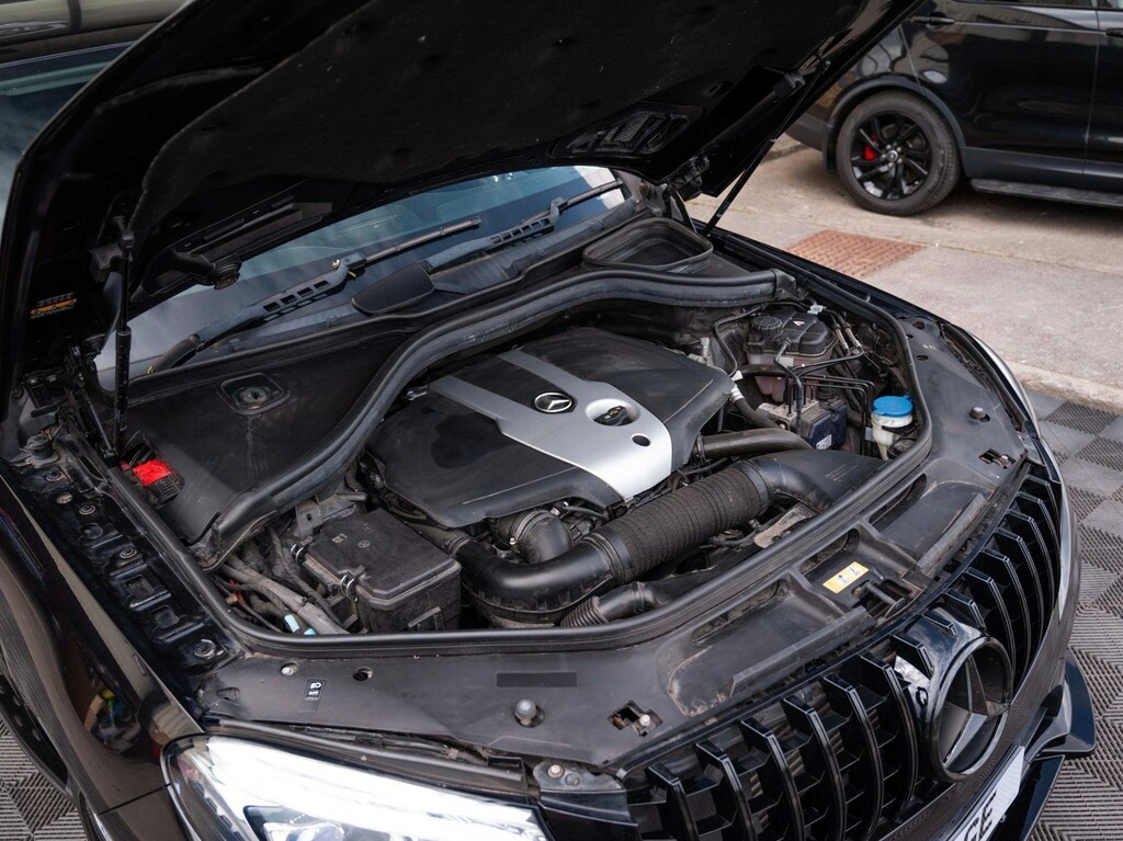 Mercedes-Benz GLE Class Gle 250 D 4Matic Amg Line Premium Silver #22