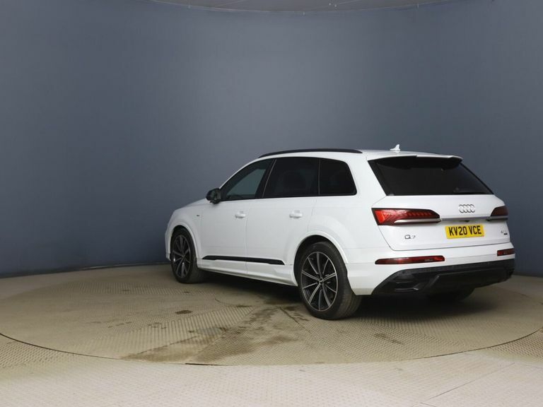 Audi Q7 3.0 Tdi V6 50 Black Edition Tiptronic Quattro Euro  #5