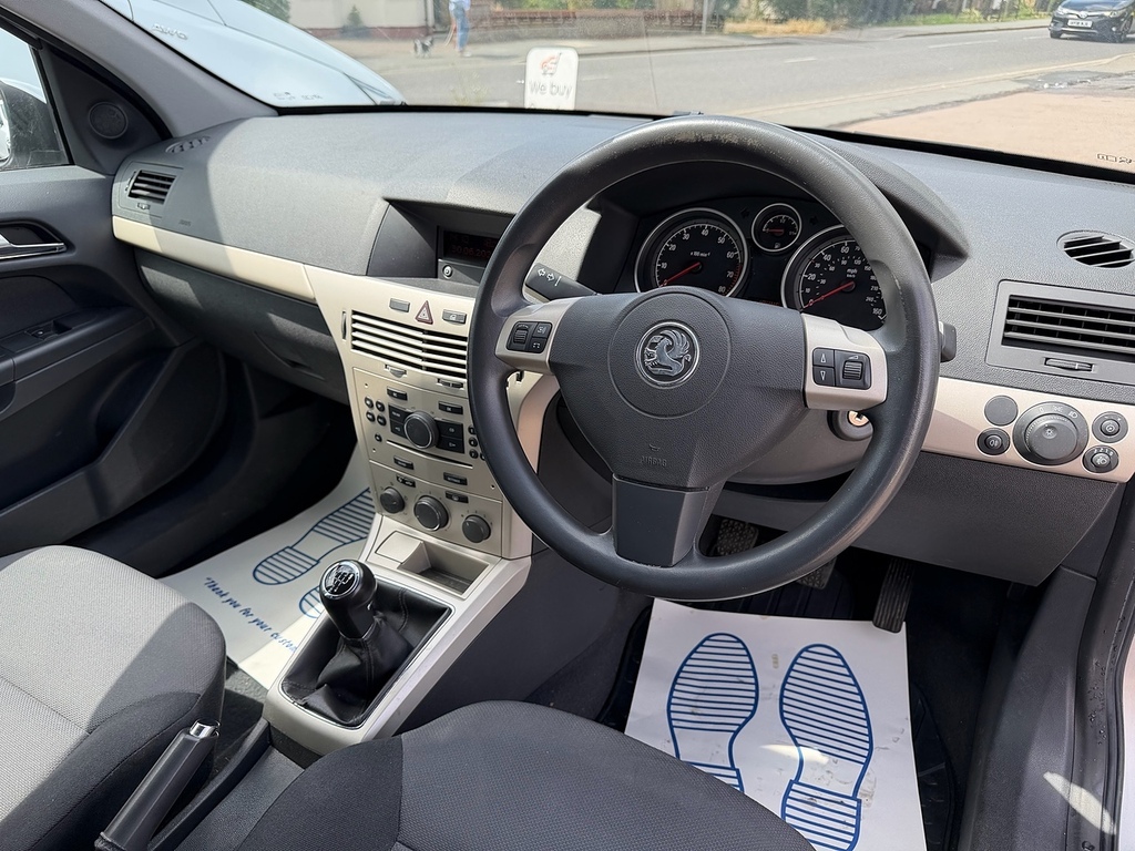 Vauxhall Astra 1.6I 16V Club Easytronic Silver #5