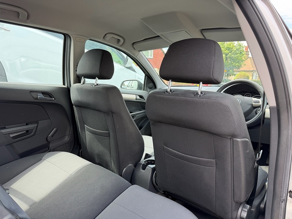 Vauxhall Astra 1.6I 16V Club Easytronic Silver #8