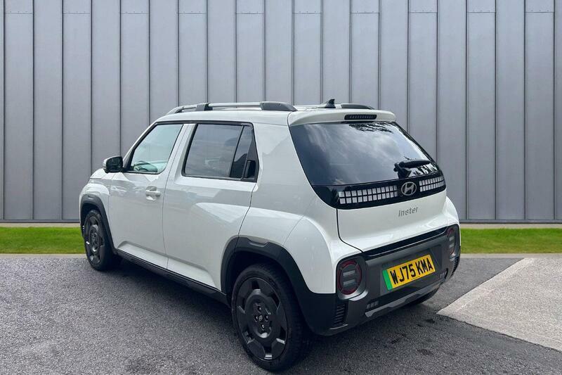 Hyundai Inster Long Range 49Kwh Cross  #4