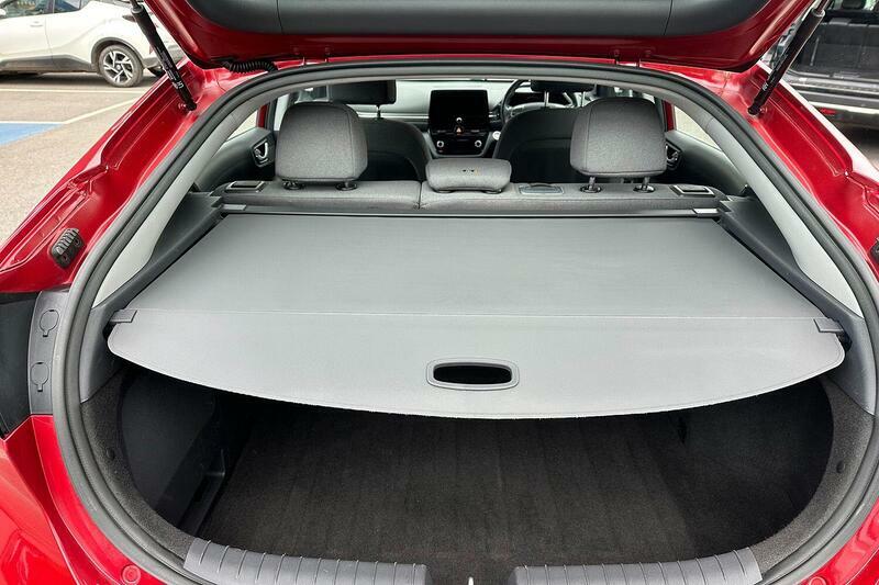 Hyundai Ioniq H-gdi Se Connect Hatchback Brown #18