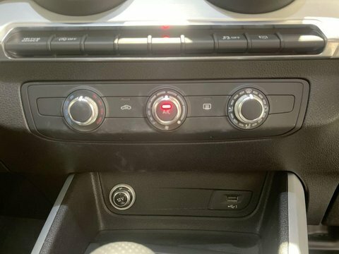 Audi Q2 Audi Q2 S Line 2.0 Tfsi Quattro S Line S Troni  #8