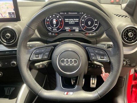 Audi Q2 Audi Q2 S Line 2.0 Tfsi Quattro S Line S Troni  #3