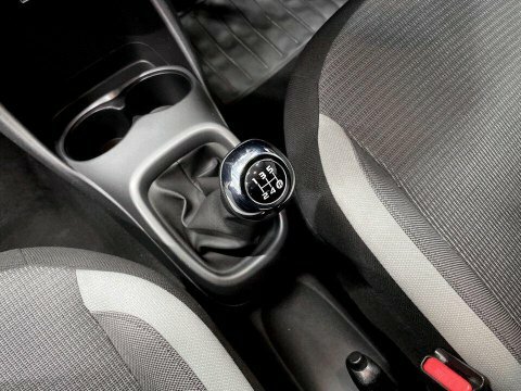 Toyota Aygo 2022 71 1.0 #17