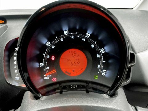 Toyota Aygo 2022 71 1.0 #14