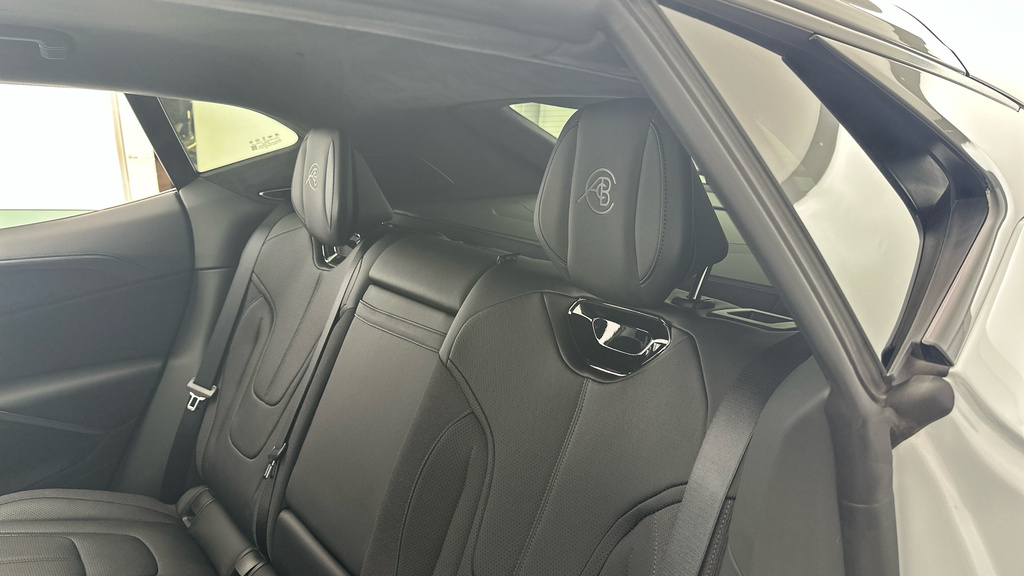 Lotus Eletre 600 Sport Se LF26XVK White #36