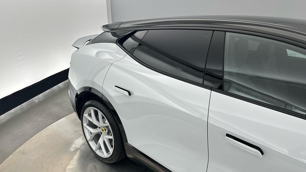 Lotus Eletre 600 Sport Se LF26XVK White #41