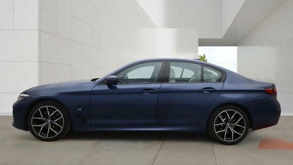 BMW 5 Series 530E M Sport Black #8