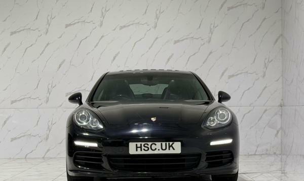 Porsche Panamera Hatchback 2013 - 2016 Black #2