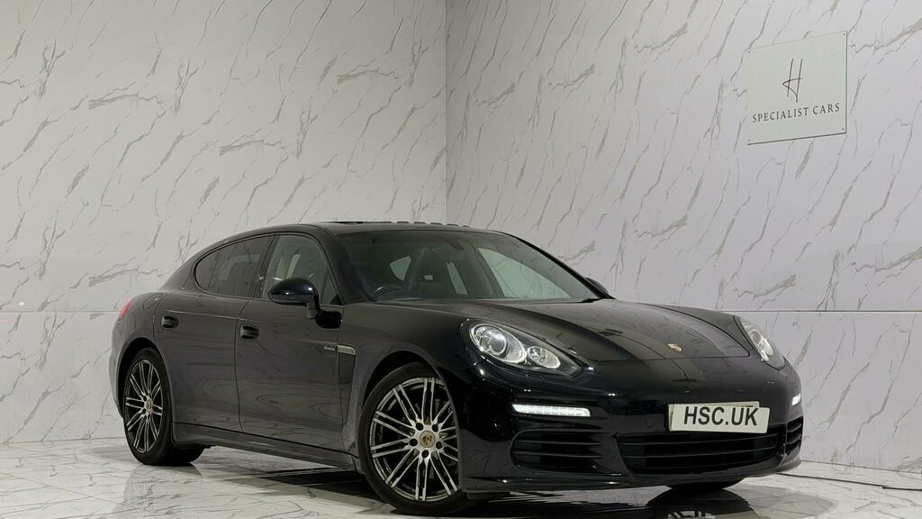 Porsche Panamera Hatchback 2013 - 2016 Black