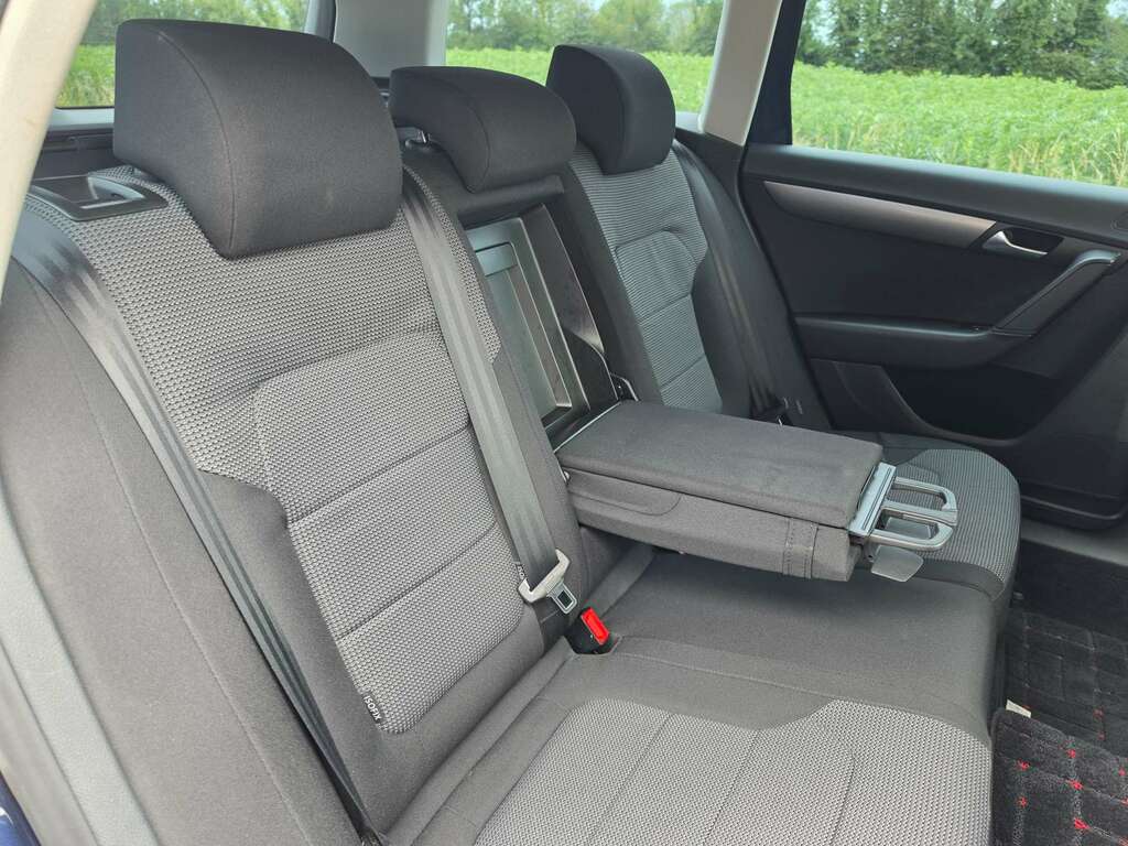 Volkswagen Passat Estate 2.0 Tdi Bluemotion Tech Highline Euro 5 S Grey #11