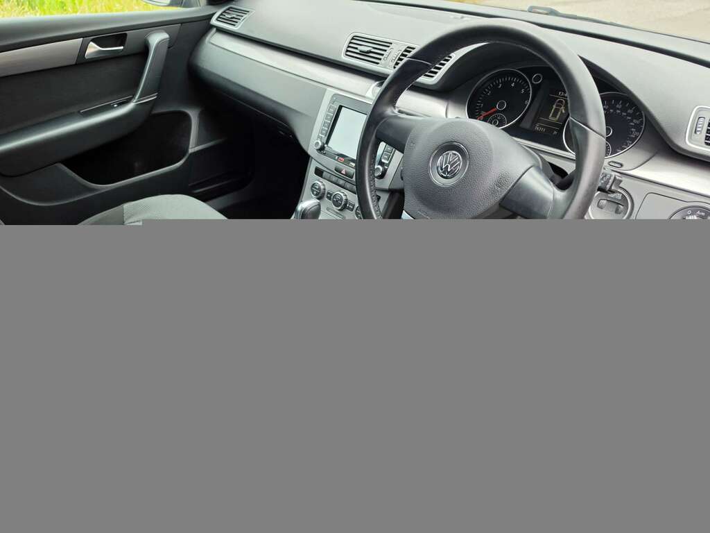 Volkswagen Passat Estate 2.0 Tdi Bluemotion Tech Highline Euro 5 S Grey #5