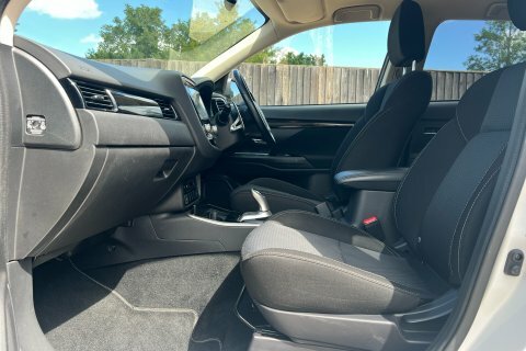 Mitsubishi Outlander 2021 21 Phev #3