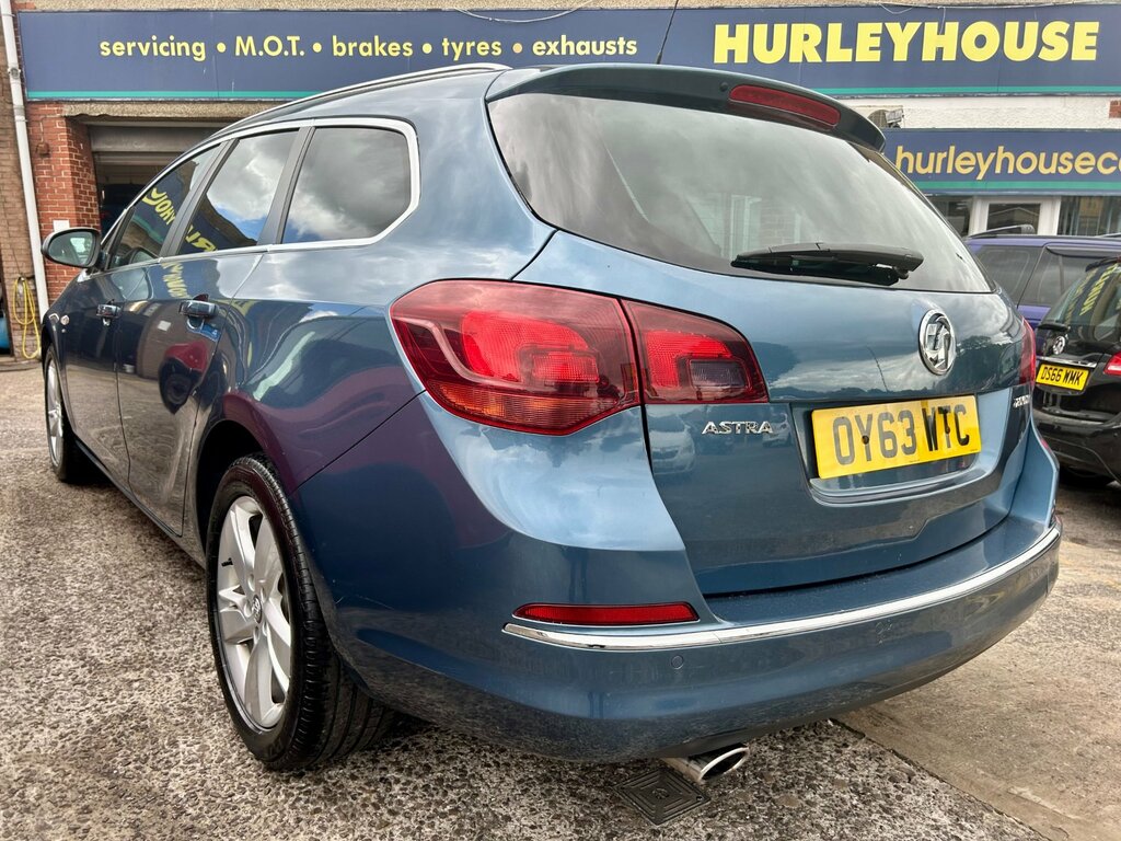 Vauxhall Astra 2.0 Cdti Sri Sports Tourer Euro Blue #4